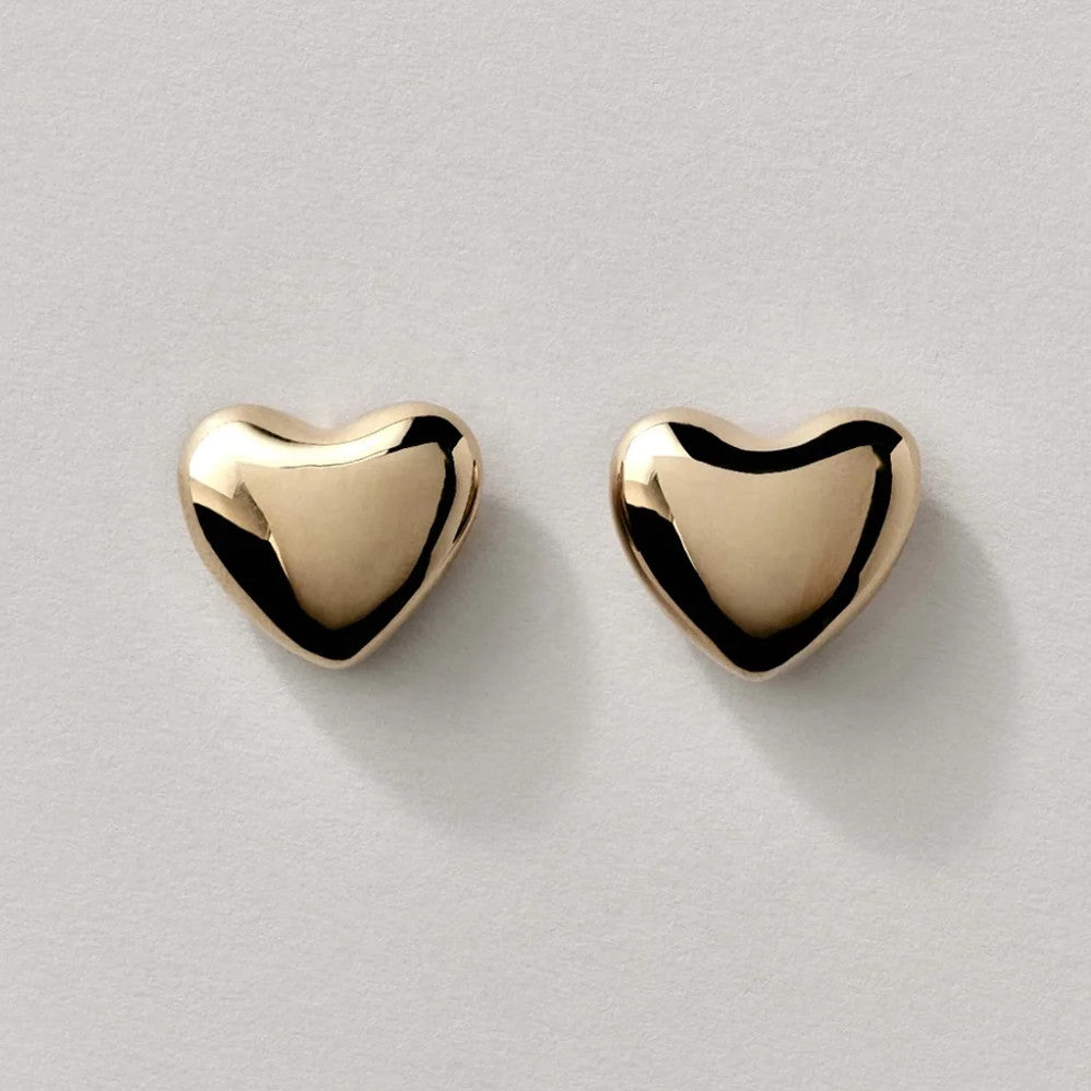 GOLD HEART STUDS